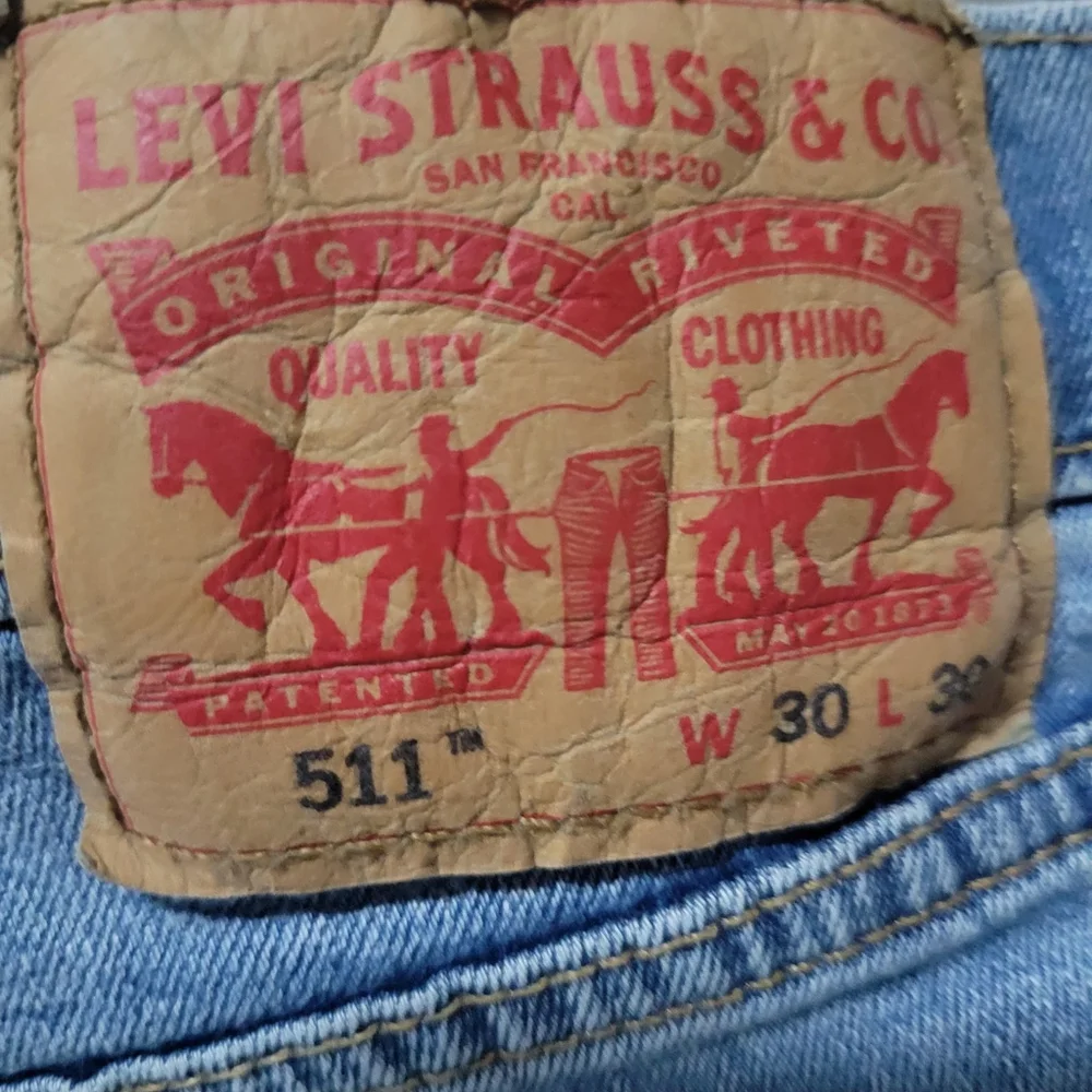 Levi's 511 Slim-Fit Jeans Men's Light Wash 30/30 Excellent Condition Pre-owned